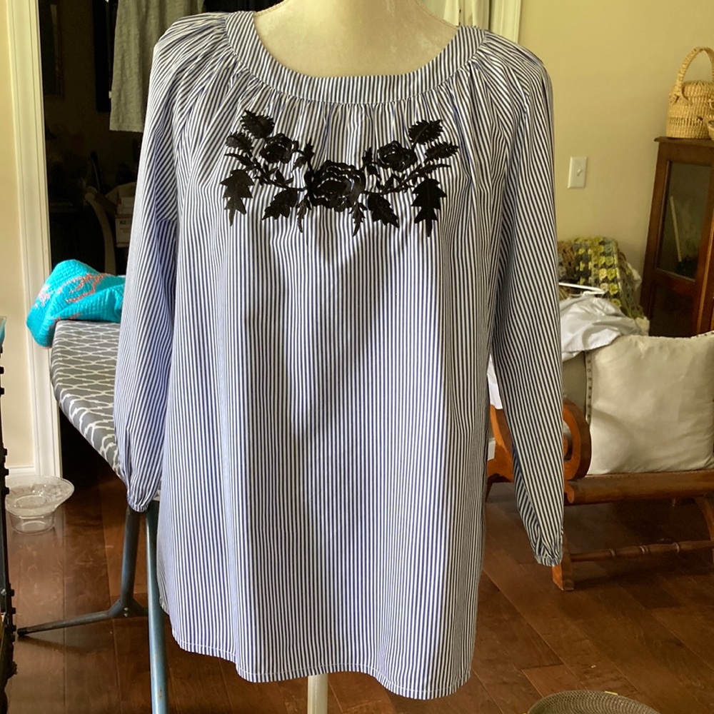 Precious W/Embroidery